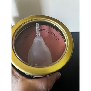 Cora Easy-Does-It Cup Size 1 Small Medical Grade Silicone Menstrual Cup New